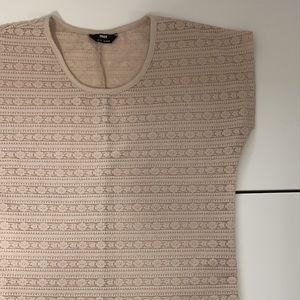 SEE- THOUGH UNIQUE BEIGE PATTERNED BLOUSE TOP